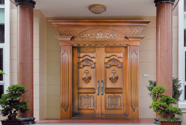 別墅大門(mén)變形，沈陽(yáng)銅門(mén)廠家應(yīng)對(duì)措施及技巧！