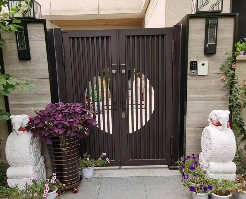 沈陽(yáng)中式小院門